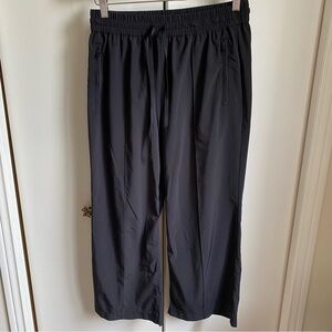 TNA Black Wide Leg Pants Medium Workwear Athleisure